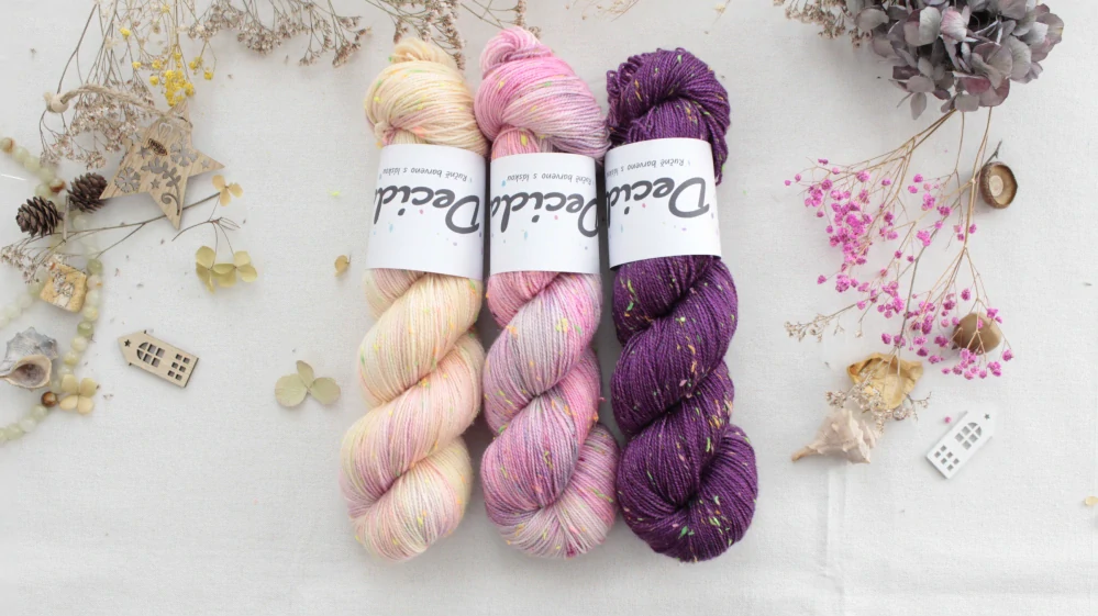 "Spring Flowers" - merino a Donegal neps 400m