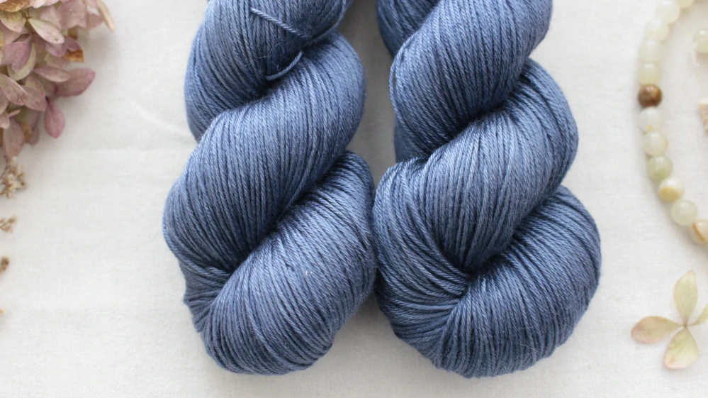 "Cobalt" 100% pravé hedvábí 400m