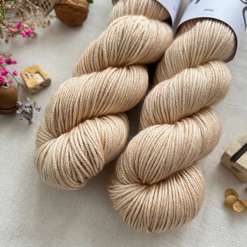 "Sand" merino/hedvábí 50/50 212m