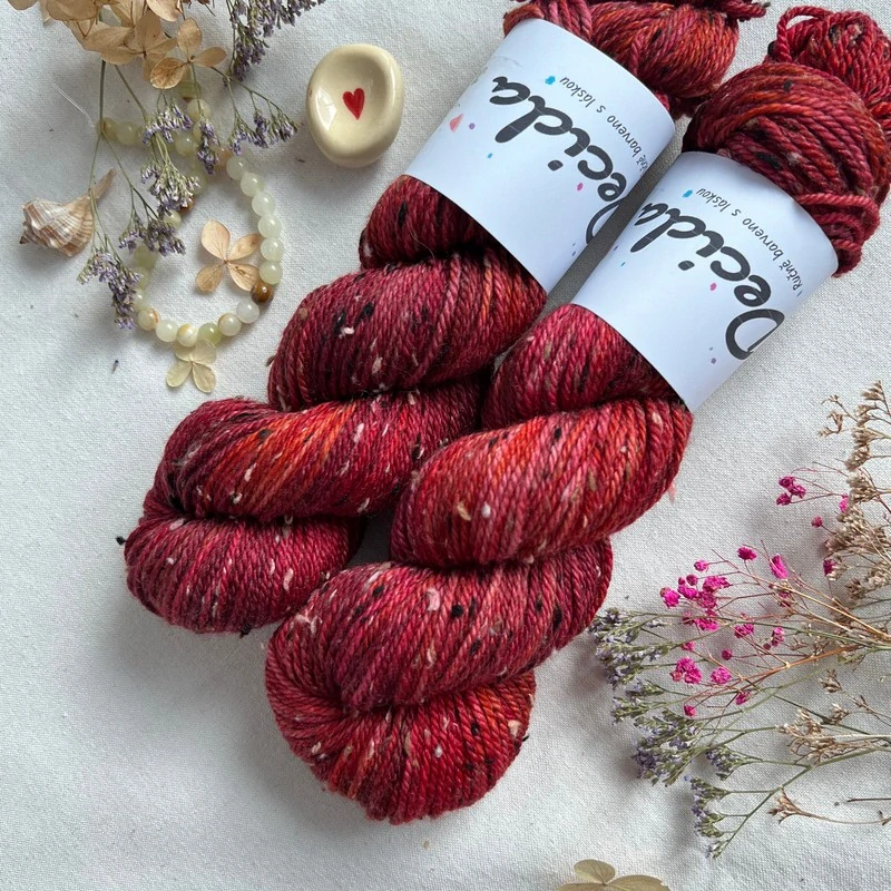 "Antique Rose" - merino a Donegal neps ARAN 166m/100g