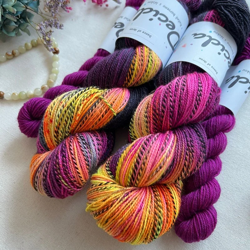 "Dance of Ikran" - ZEBRA Merino sw/nylon 365m set 120g