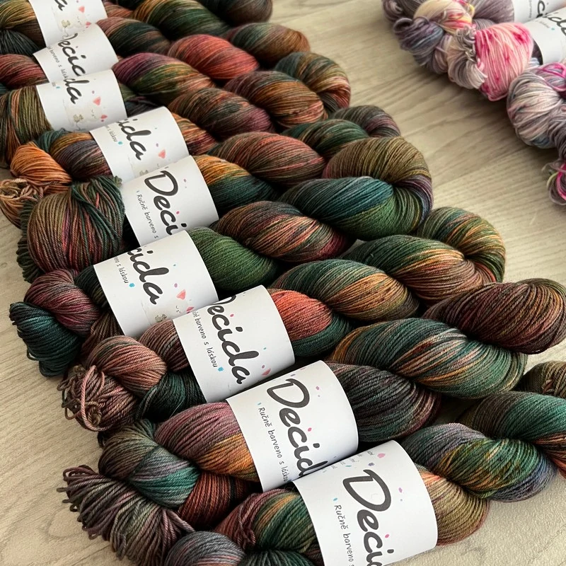 "Moss Treasure" -  EZ Dye Merino 400m