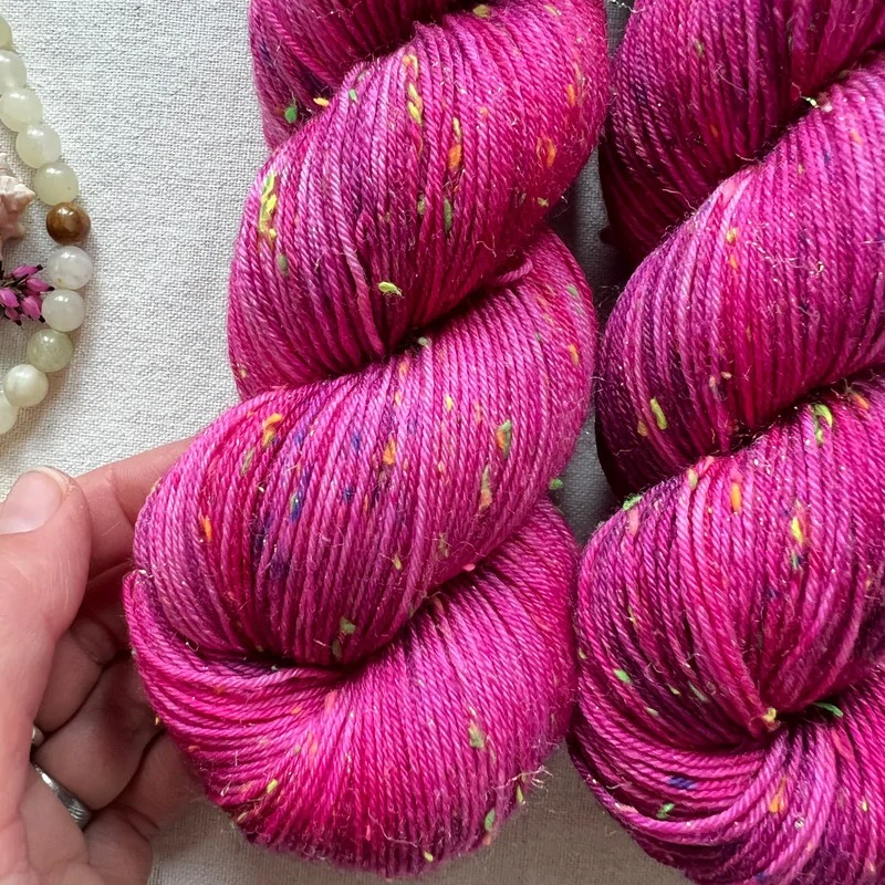 "Pink Party" - 80% merino sw 10% donegal 10% stelina 400m/100g