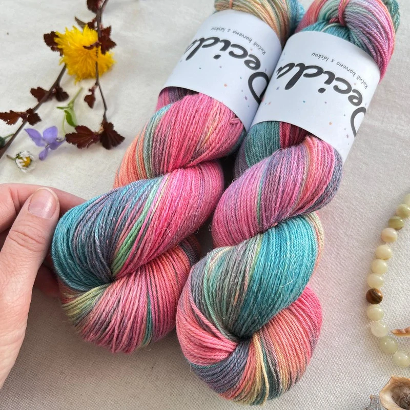 "Isolde" 60% merino 20% hedvábí 20% len 400m 