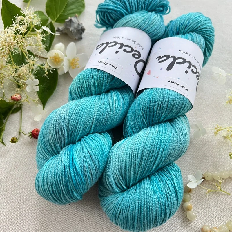 "Ocean Breeze" 75% merino 25% hedvábí 400m