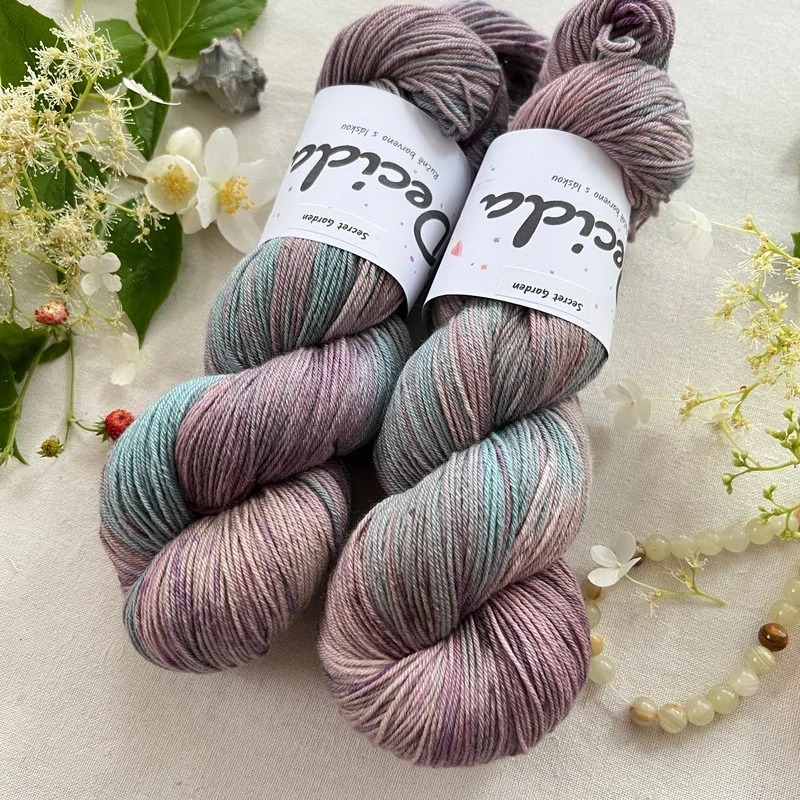 "Secret Garden" 75% merino 25% hedvábí 400m