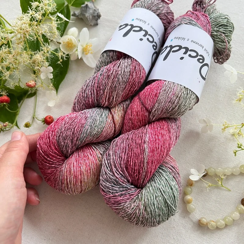 "Rosewood Trail" - 53% bambusová viskóza 47% buretové hedvábí 460m/100g