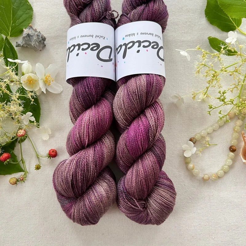 "Duskwood" merino/hedvábí 50/50 800m