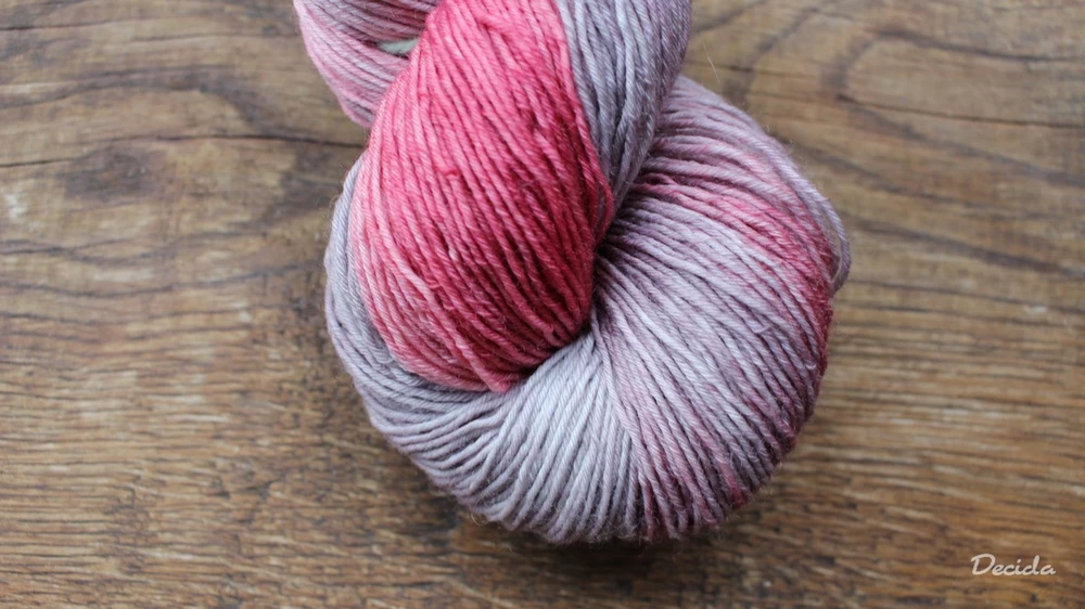 "Odkvetlé poupě"  extra MERINO se sw 3mm