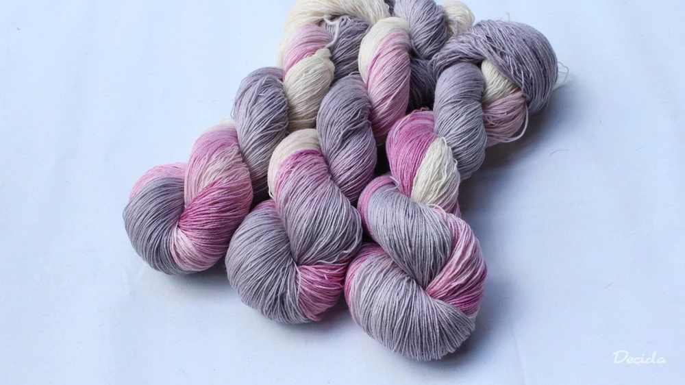 "Mrazivé kvítky"  Merino/hedvábí 2mm