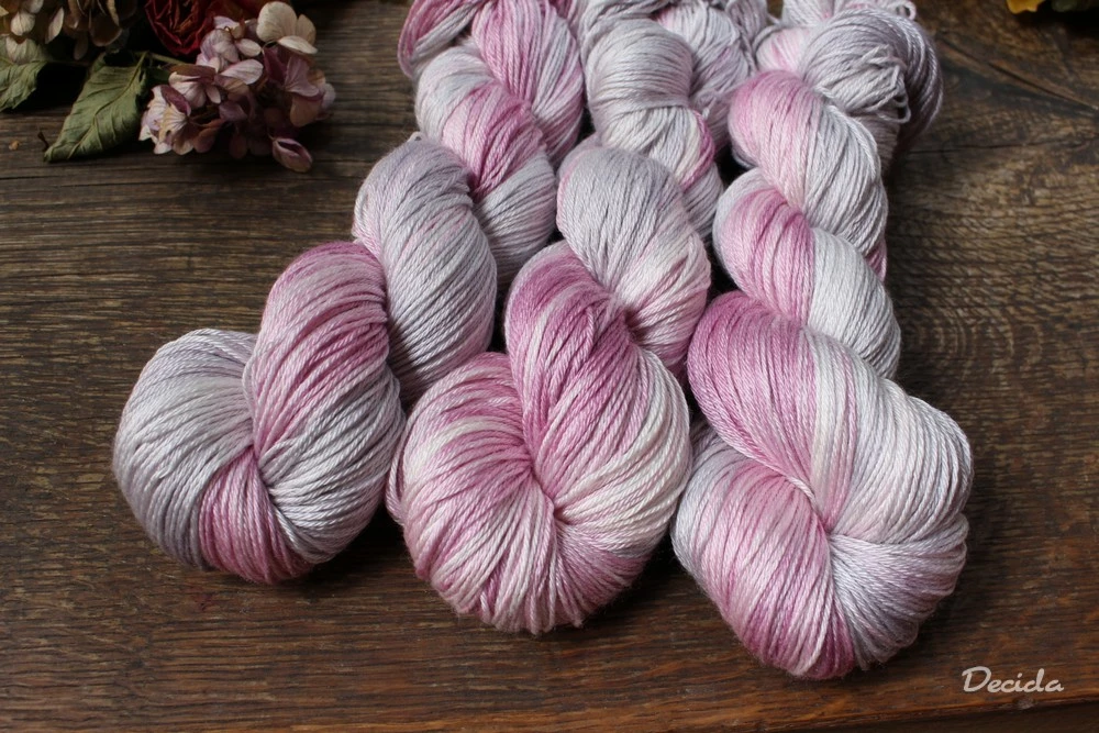 "Kvítky" - merino/hedvábí 50/50 