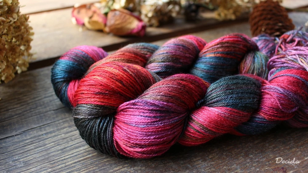 "Rozverná" - merino/hedvábí 50/50 