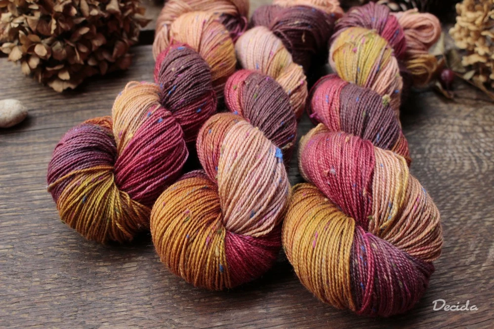 "Spadané listí" - merino a Donegal neps
