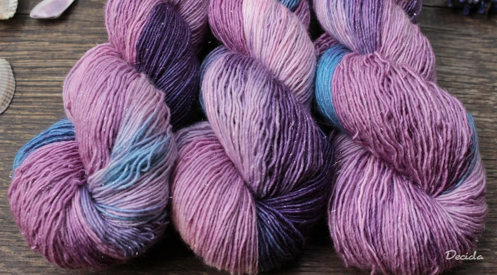 "Liliene" - merino SILVER