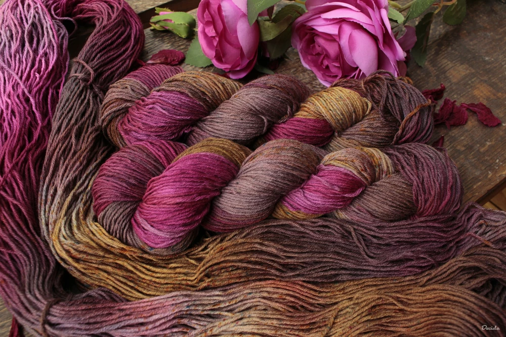 "Wild rust pink" Merino/hedvábí 4mm