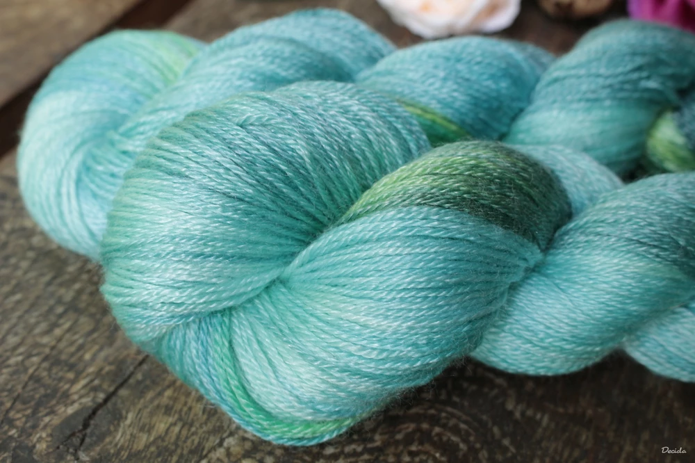 "Matcha" Novinka Merino/tencel 333m