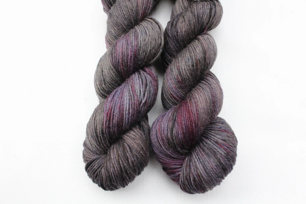 "Dark berries" Merino/hedvábí 4mm