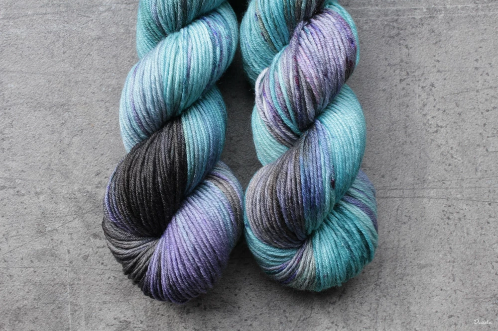 "Posvátná voda" Merino/hedvábí 4mm 