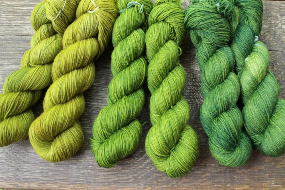 "Olive" - EXTRA Merino sw/polyamid 365m/100g