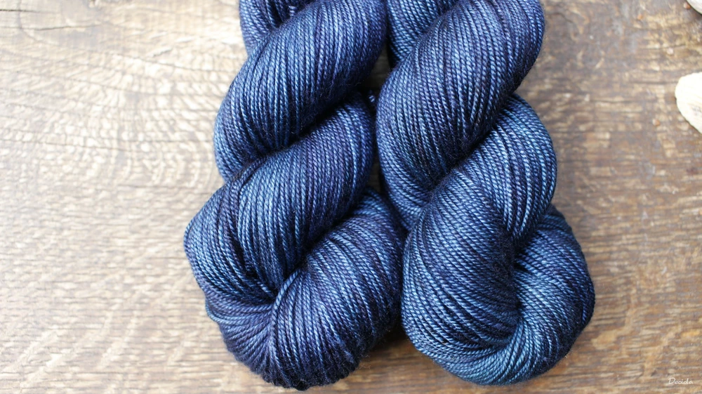 "Blue night" merino/hedvábí 50/50 300m 