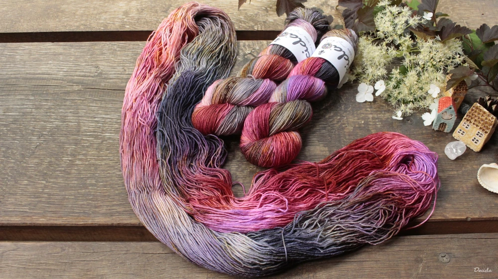 "Antigona" Merino/hedvábí 80/20 360m