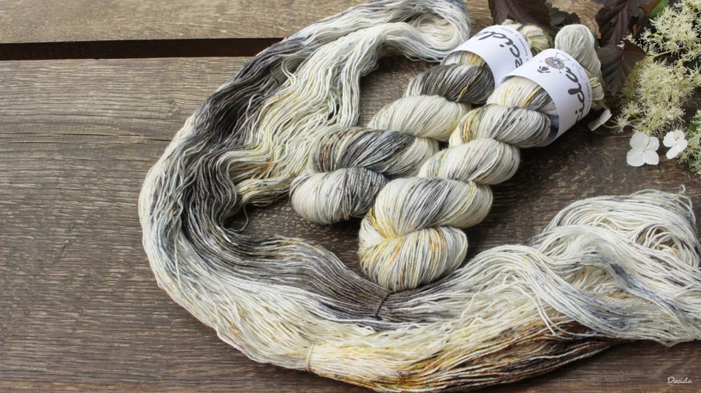 "Light the Way" Merino/hedvábí 80/20 360m