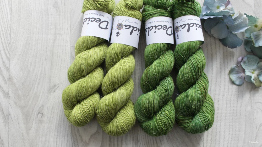 "Grass" -  Single 90% Merino/10% Len 366m