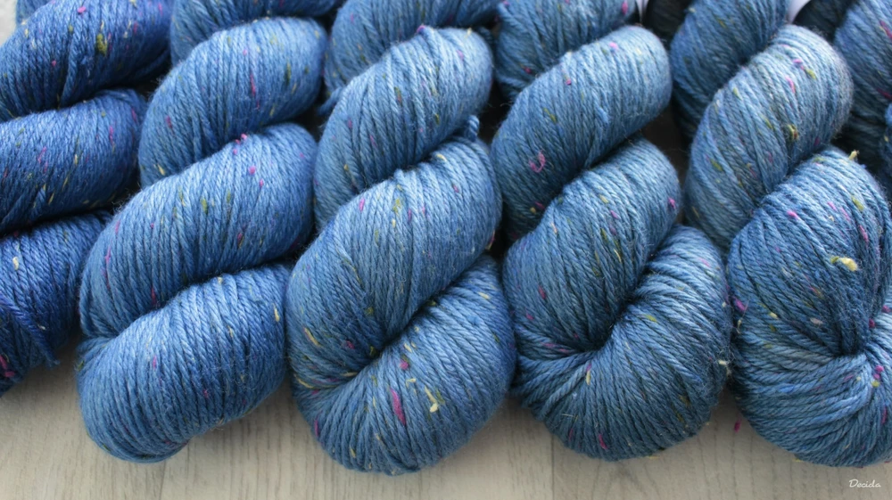 "Blue mix" Donegal DK -  85% merino a 15% donegal nopky