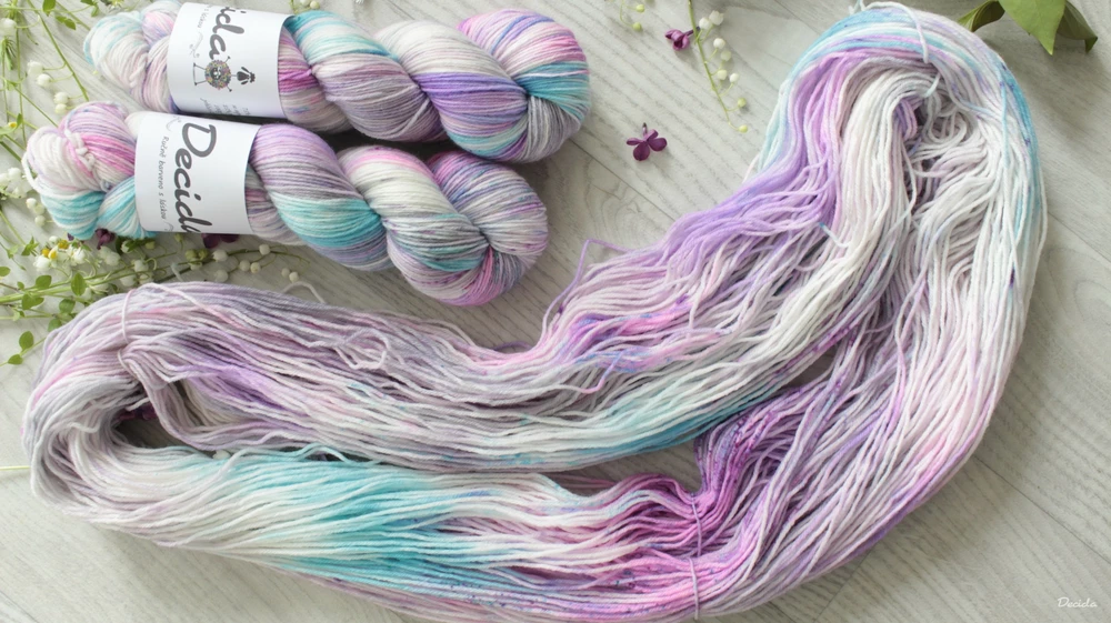 "Janette" - EXTRA Merino sw/polyamid 365m/100g