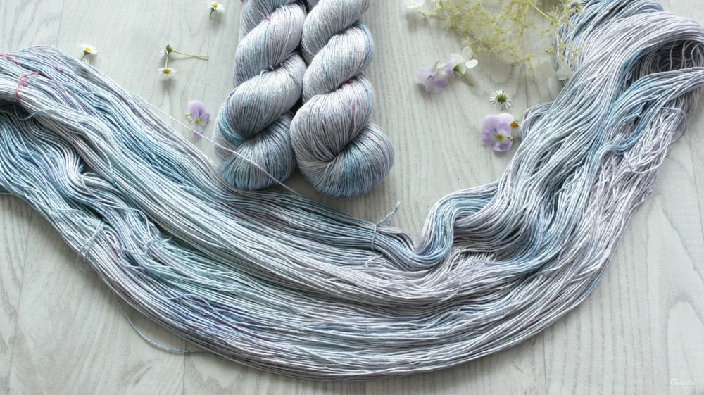 "Grey Light" 100% pravé hedvábí 400m