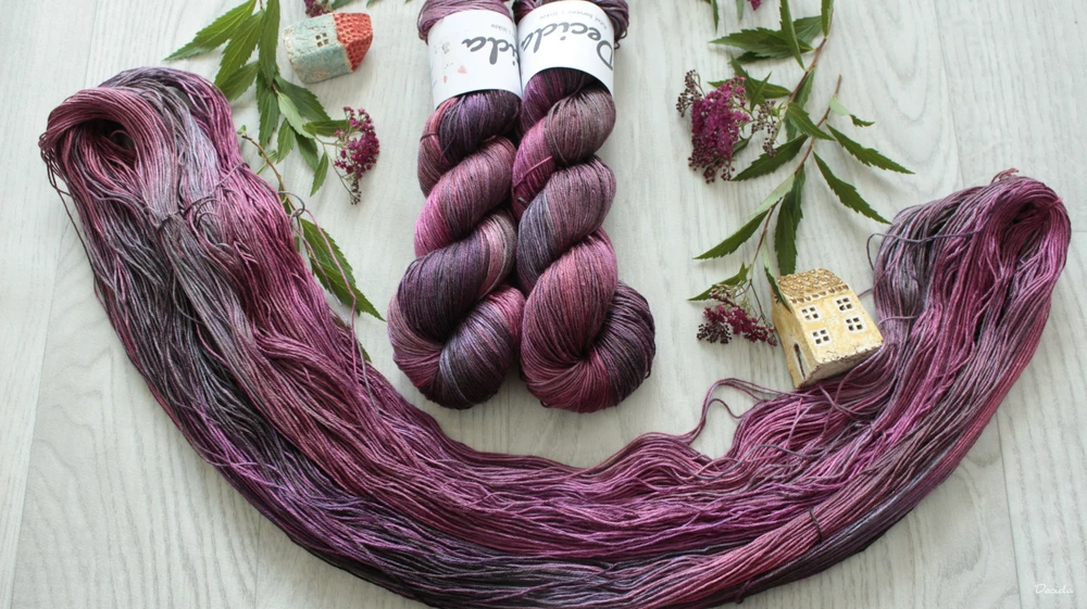 "Maya" 100% pravé hedvábí 400m