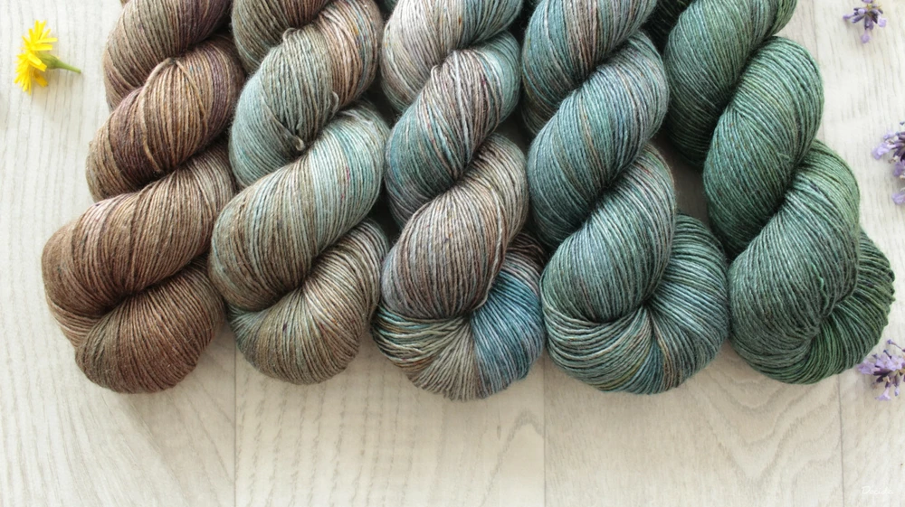 Fade "Ceremony" 500g merino/hedvábí 70/30 400m jednonitka 