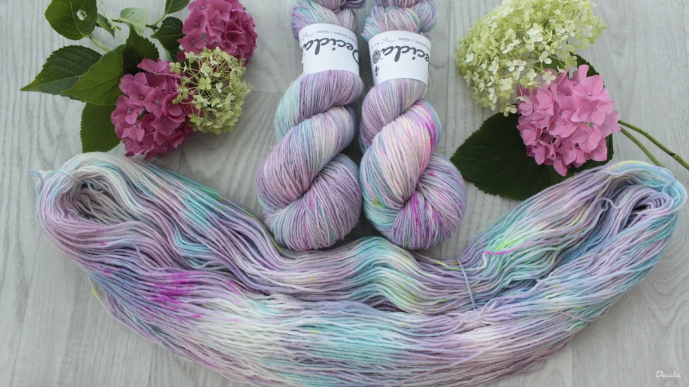 "Solei" - EXTRA Merino sw/polyamid 365m/100g