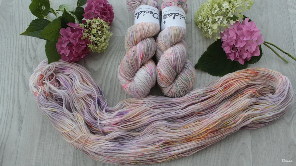 "Ainita" - EXTRA Merino sw/polyamid 365m/100g