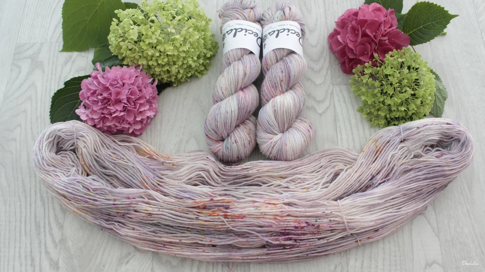 "Ainita 2" - EXTRA Merino sw/polyamid 365m/100g