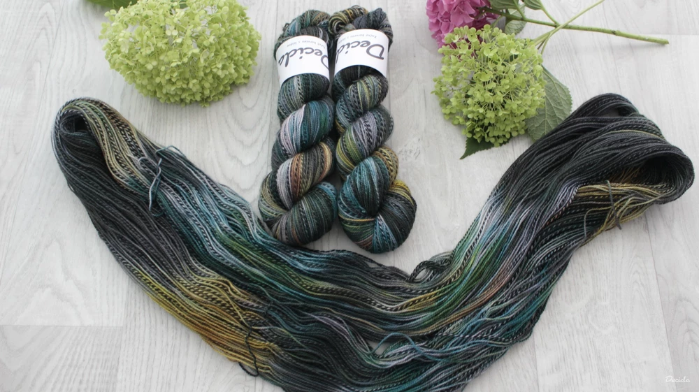"Tolita" - ZEBRA Merino sw/nylon 365m/100g