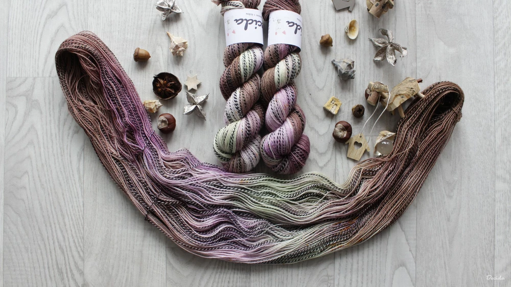 "Talia" - ZEBRA Merino sw/nylon 400m/100g