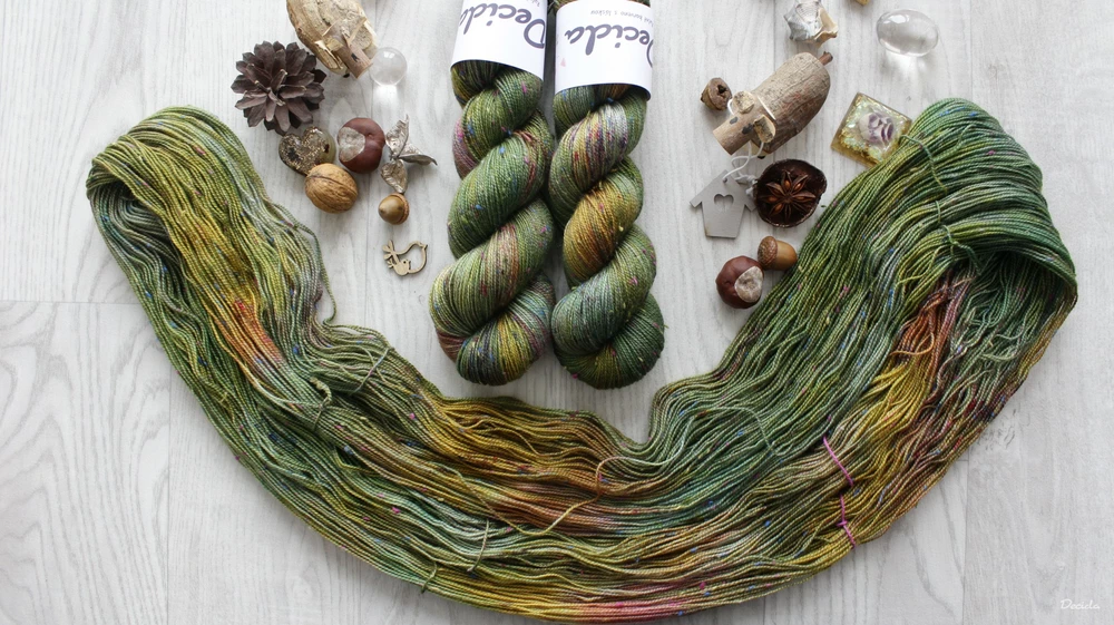 "Harmony" -  85% merino sw a 15% donegal nopky barevné