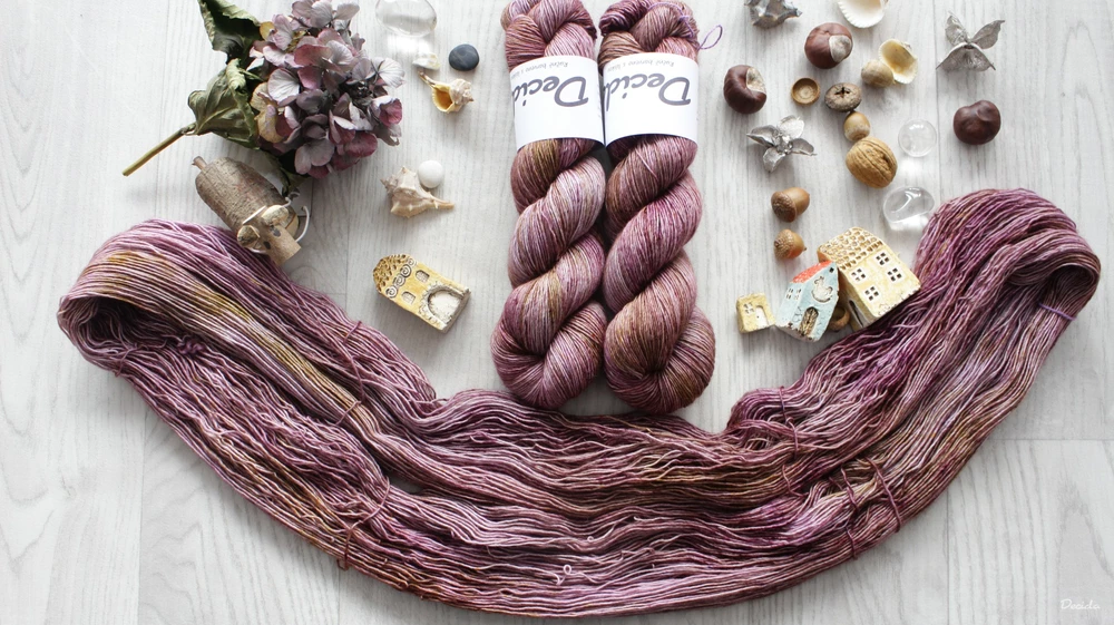 "Pouštní růže" -  Single MERINO 366m