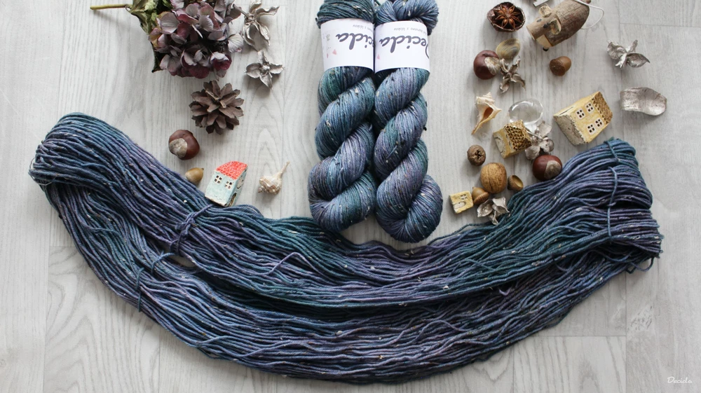 "Nebula" Donegal DK -  85% merino a 15% donegal nopky 212m