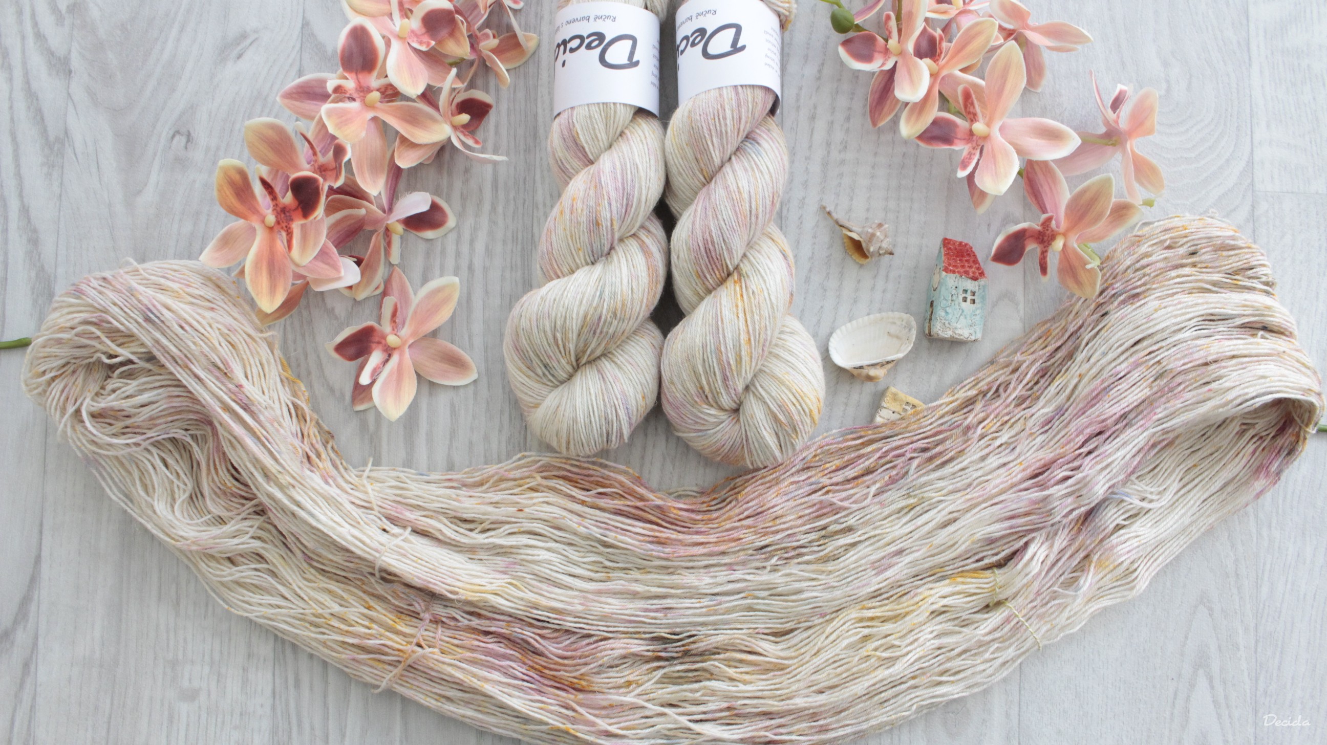 "Koření 2" -  80% Merino Easywash/20% Len 400m/100g