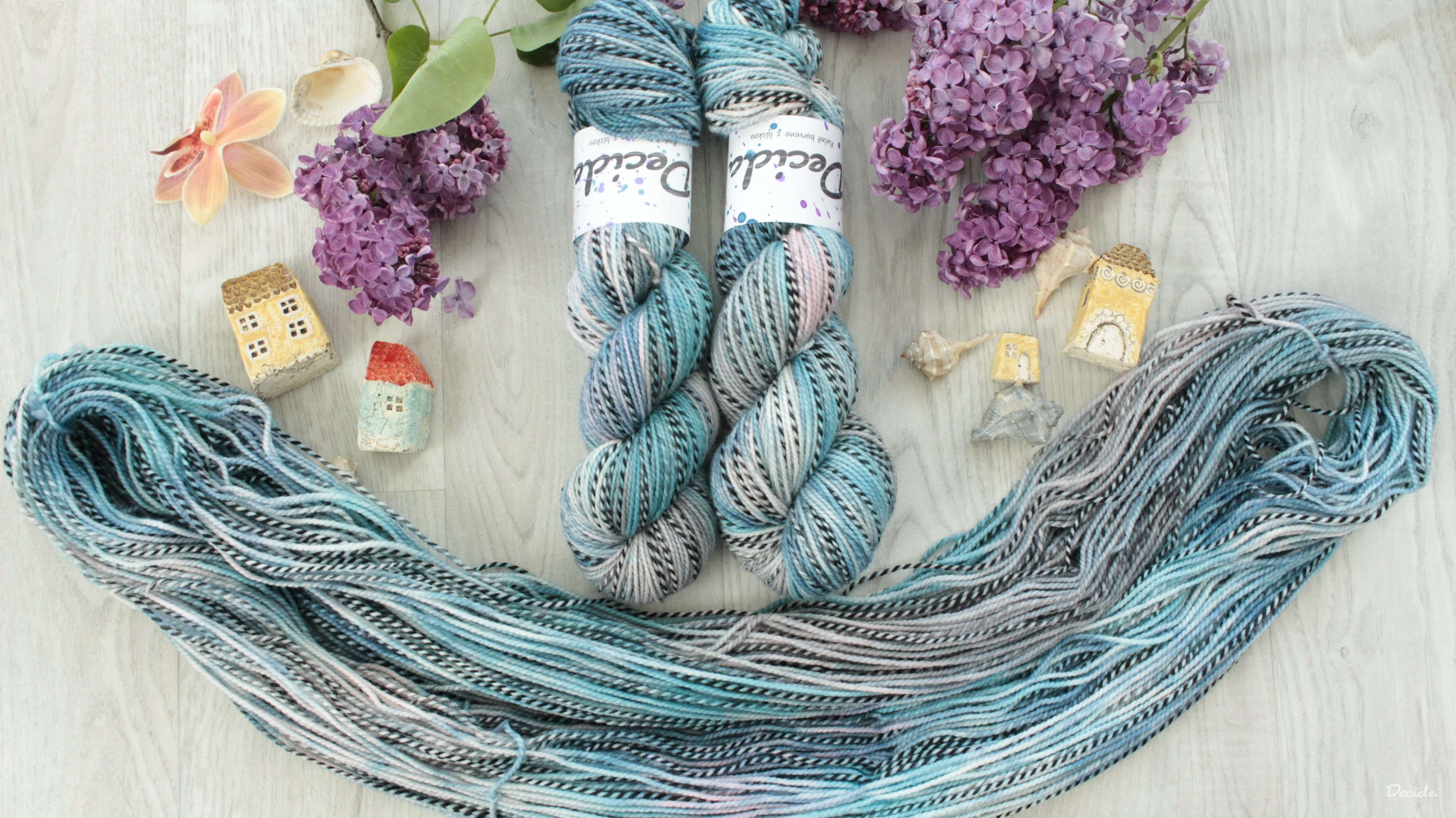"Ilha" - ZEBRA Merino sw/nylon 225m/100g