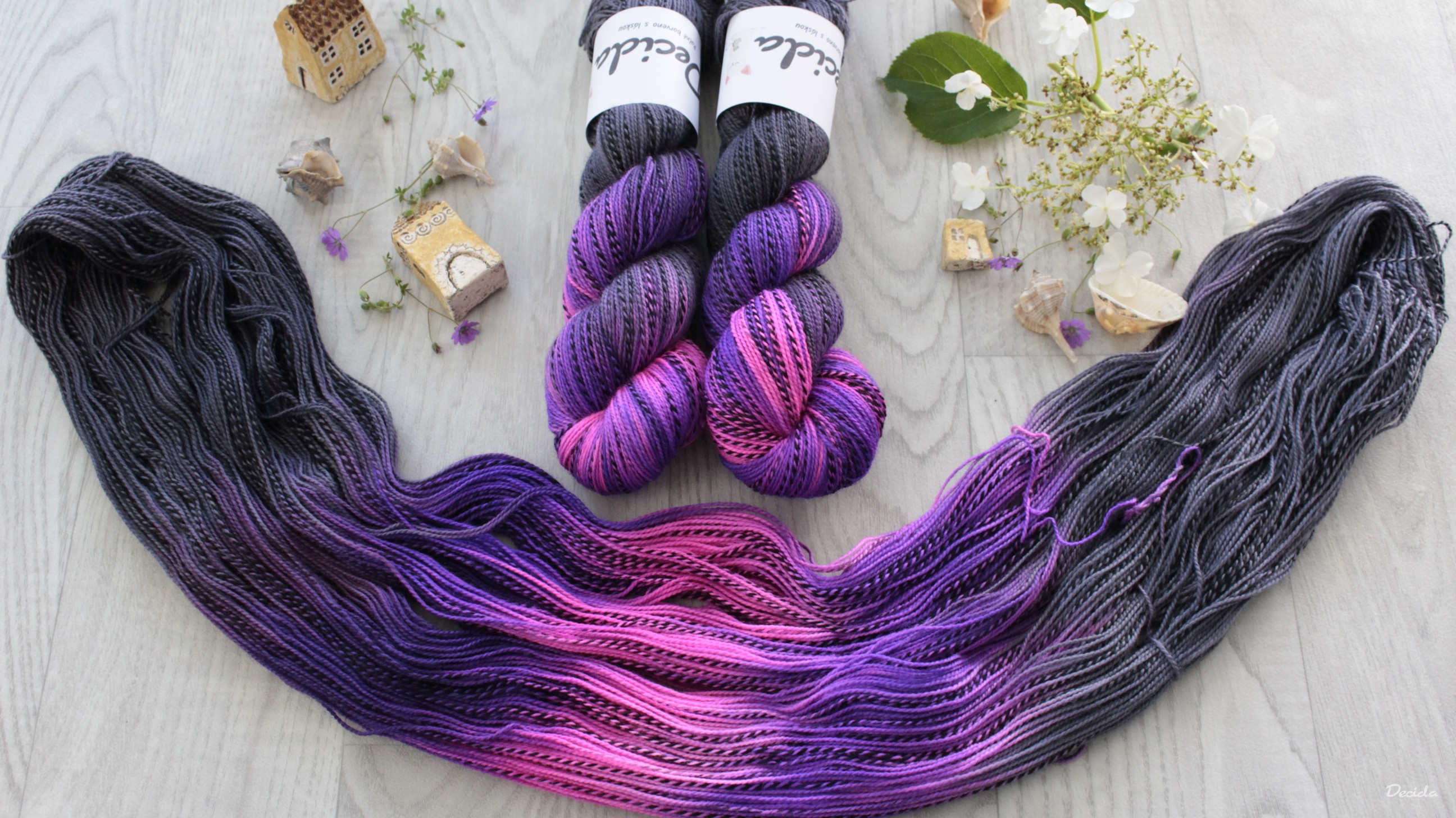 "Hot Extravagance 3" - ZEBRA Merino sw/nylon 400m/100g