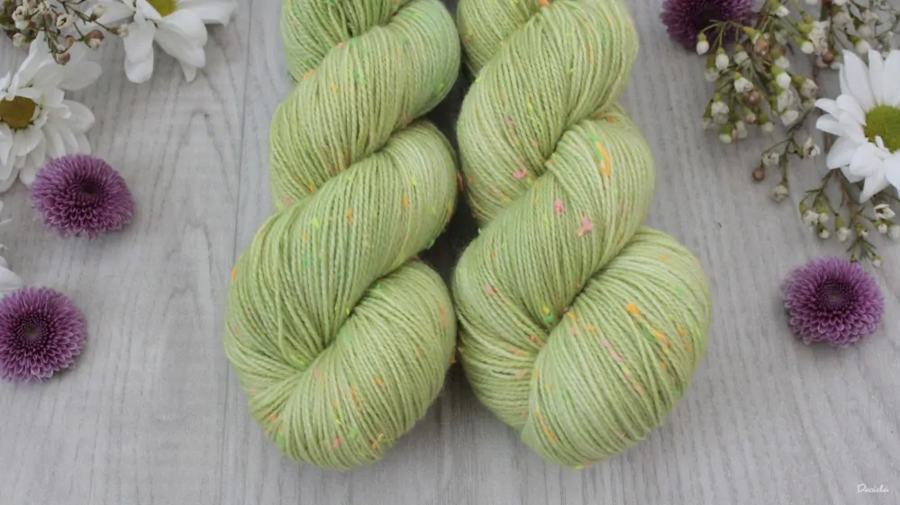 "Lime" - merino a Donegal neps 400m