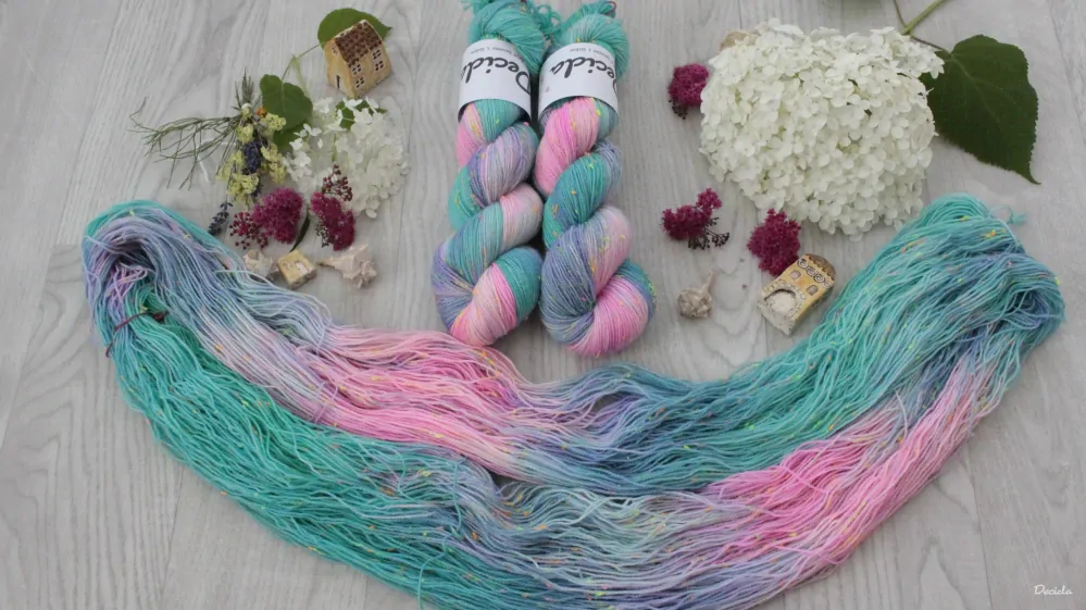 "Pleyla 2" - merino a Donegal neps 400m