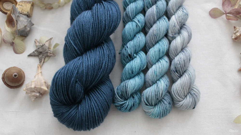 "Set 7" Alpine Bloom Hat - 160g Merino sw 300m