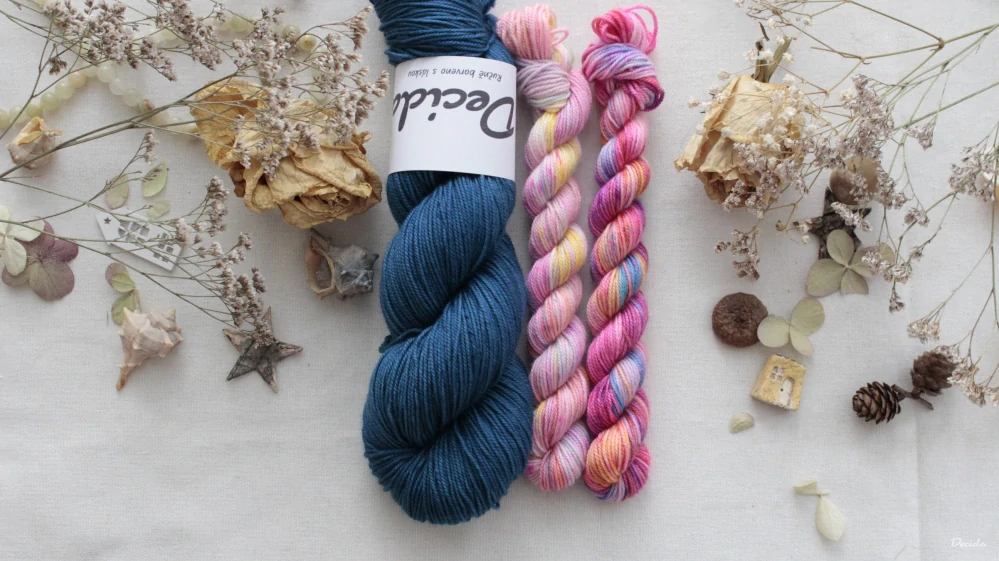 "Set 11" Alpine Bloom Hat - 140g Merino sw 300m