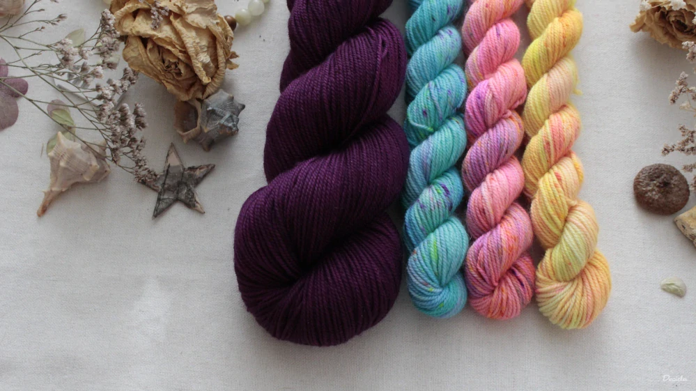 "Set 20" Alpine Bloom Hat - 160g Merino sw 300m