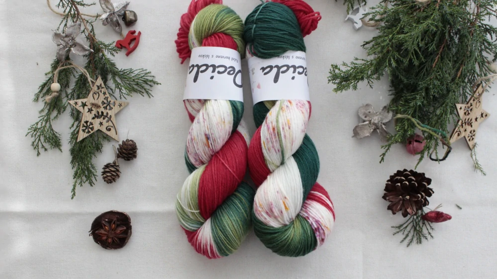 "Vánoční girlanda - set ZELENÁ a ČERVENÁ"  - 140g EXTRA Merino sw/polyamid 365m/100g