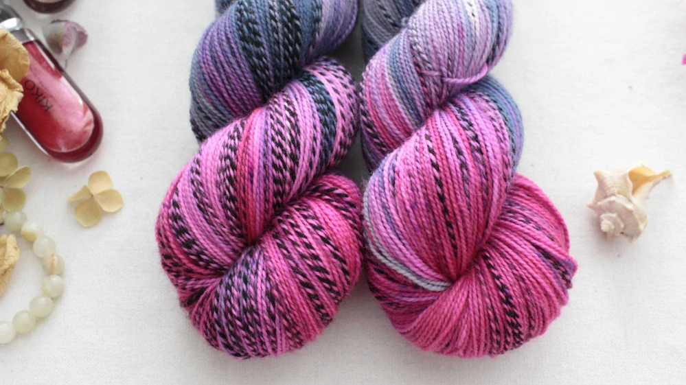 "Extravagance Love" - ZEBRA Merino sw/nylon 365m - set 120g